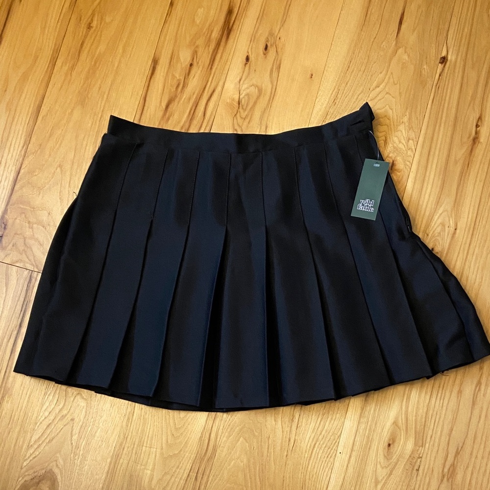 NWT Wild Fable Black Skirt L
